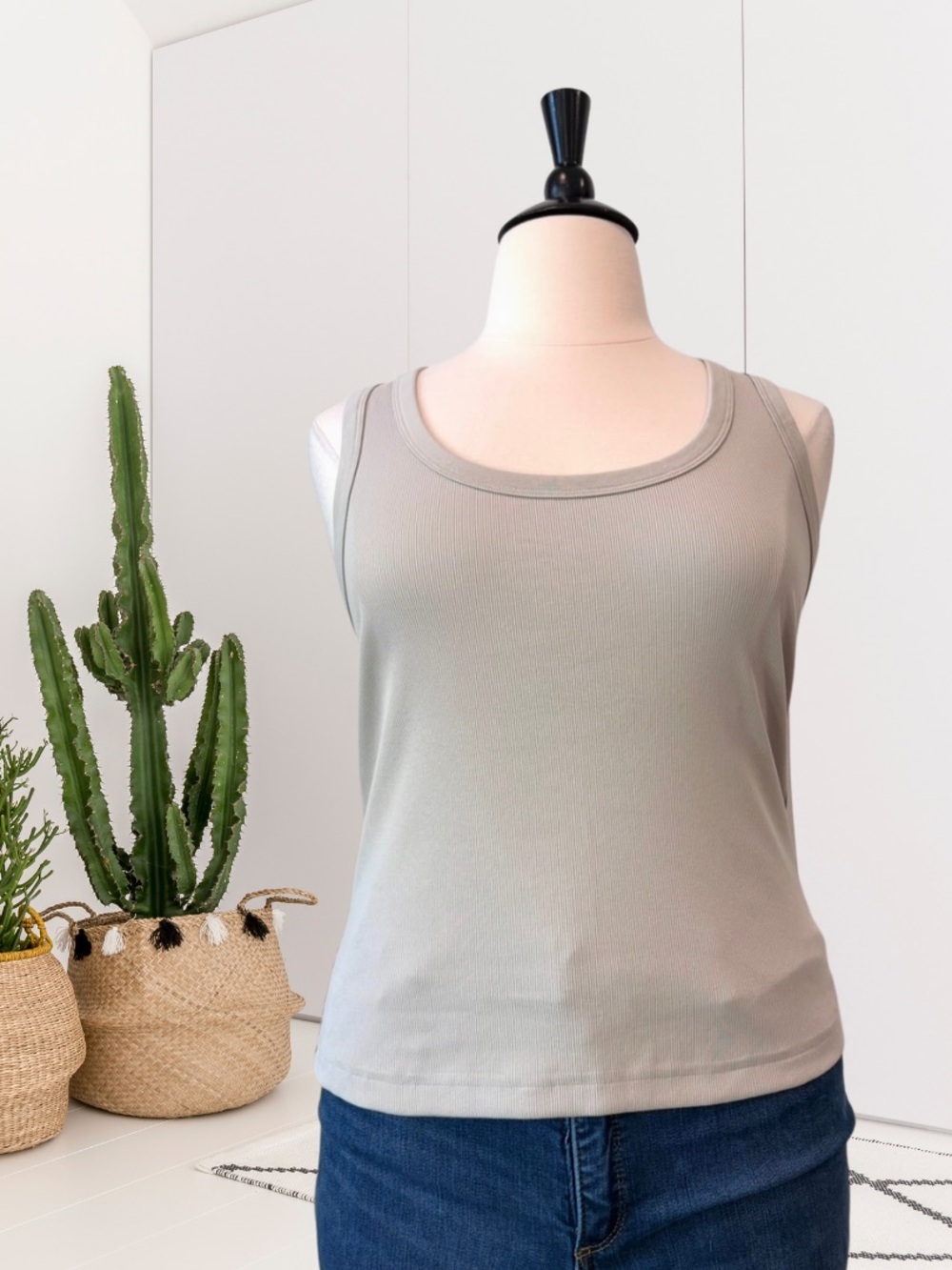 Lululemon Little Ribbed Scoop Neck Tank Top